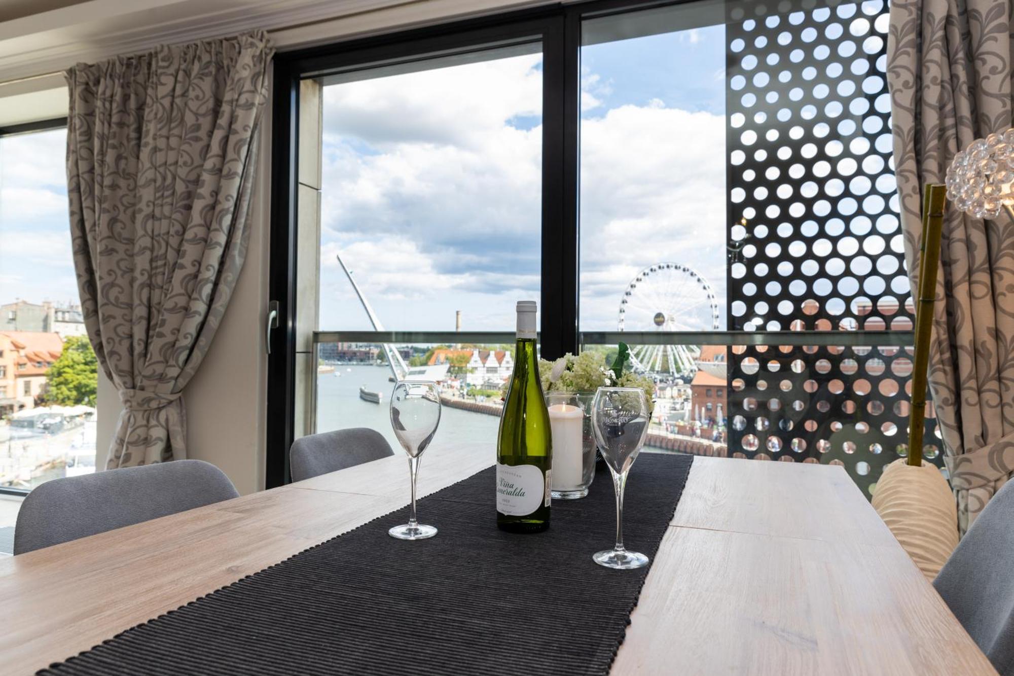 Apartament Nad Motlawa - Downtown グダニスク エクステリア 写真
